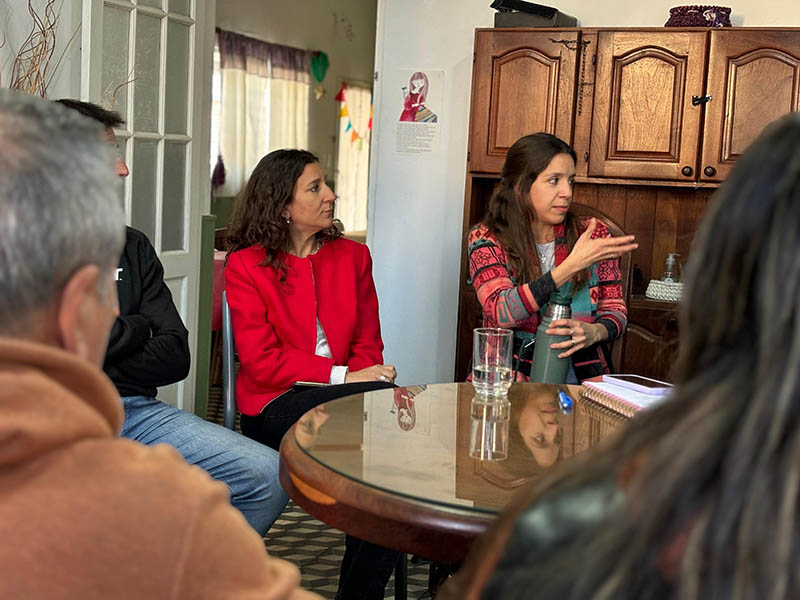 PODEMOS ONG, LIGA VENADENSE Y LA SENADORA DI GREGORIO SE UNEN CONTRA LAS ADICCIONES 