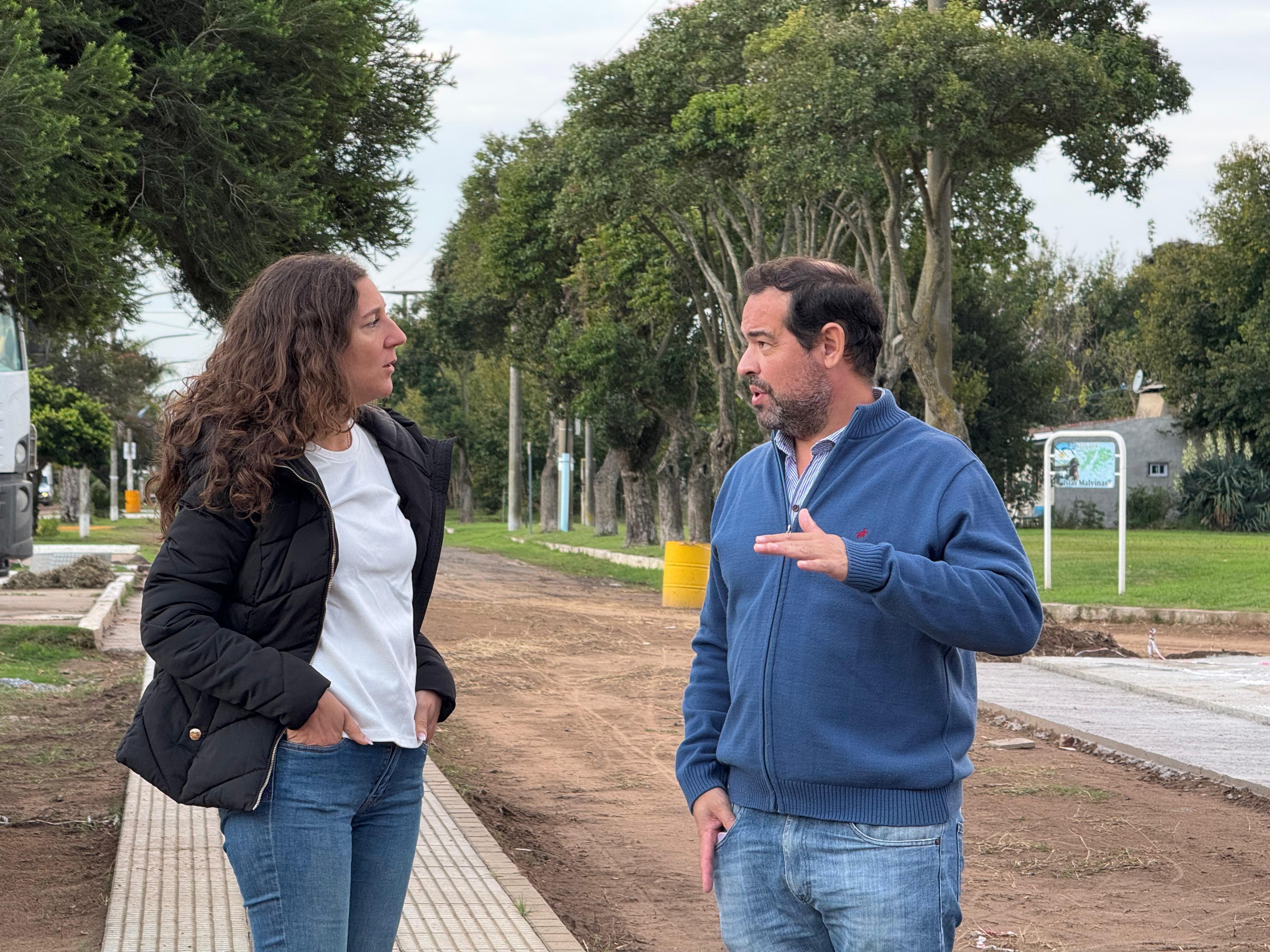 LETICIA DI GREGORIO ANUNCIÓ LA FINALIZACIÓN DE LA NUEVA ILUMINACIÓN DEL ACCESO A SANCTI SPÍRITU